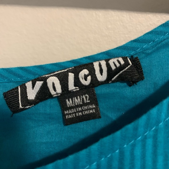🆕Women’s Volcom Dress - Picture 3 of 4